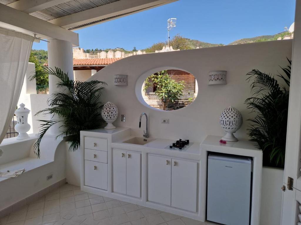 Sikelia Elegant Suite Città di Lipari Esterno foto